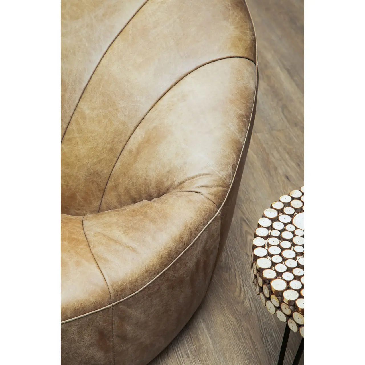 Leather Shell Accent Seat | Pleated Vintage Brown