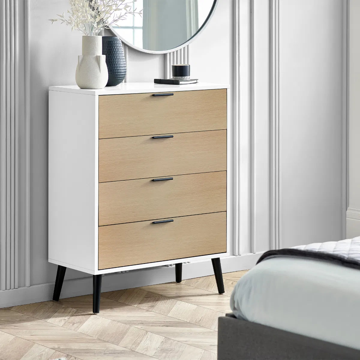 Julian Bowen 4 Drawer Chest In White & Oak Accents | Alba - Wood Velvet