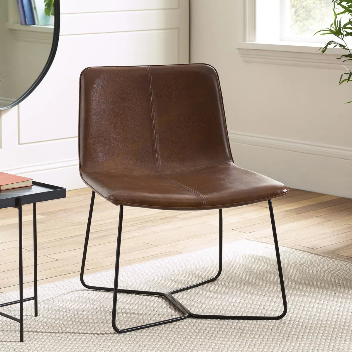 Vintage-inspired Lounge/Dining Chair | Joren | PU Leather | Julian Bowen