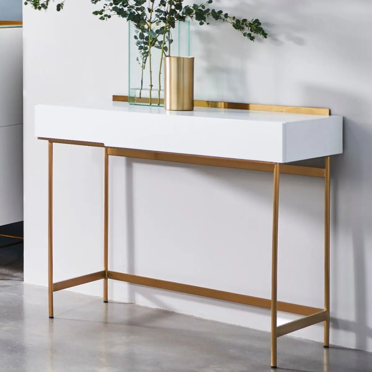 Alberto Dressing Table By Gillmore - Wood Velvet