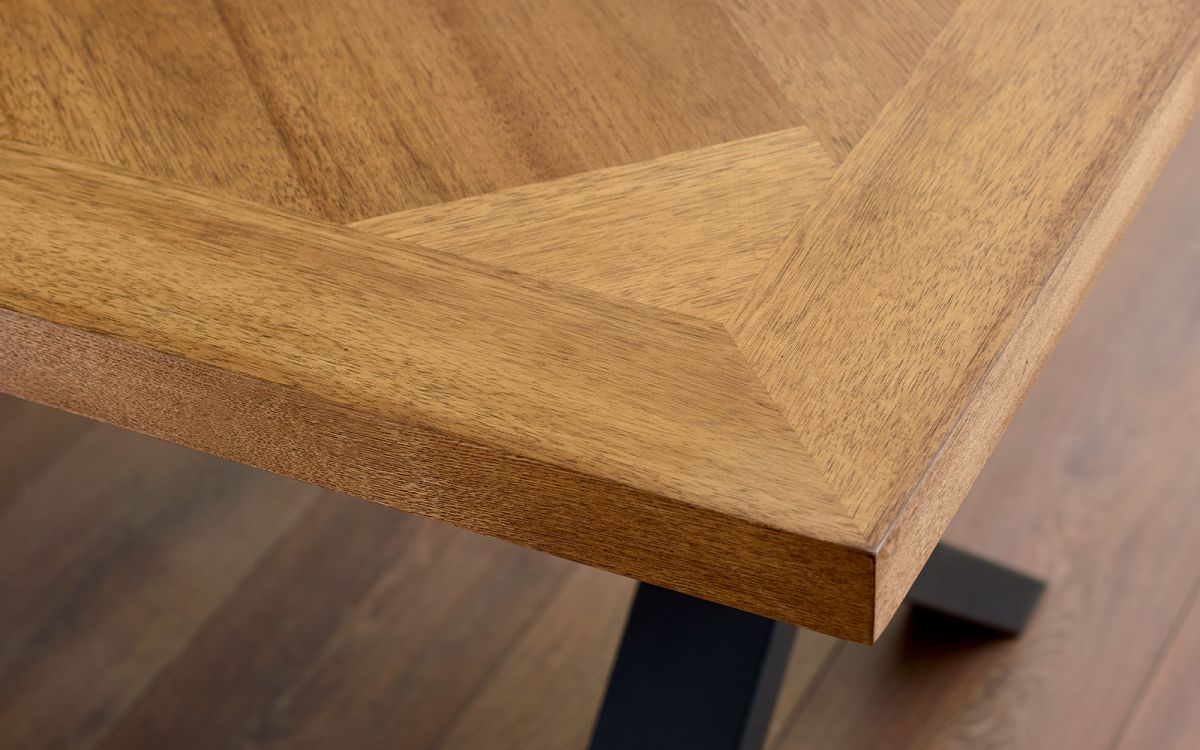 Julian Bowen Aron Dining Table - Wood Velvet