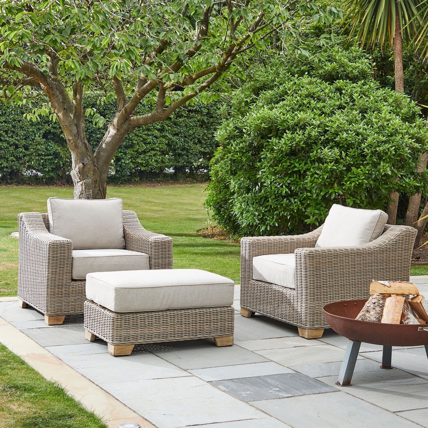Capri Collection Outdoor Armchair (in soon) - Wood Velvet