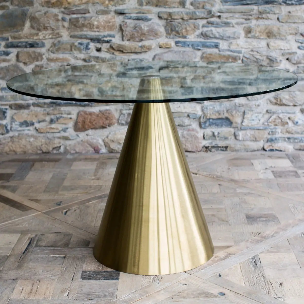 Oscar Round Dining Tables By Gillmore - Wood Velvet